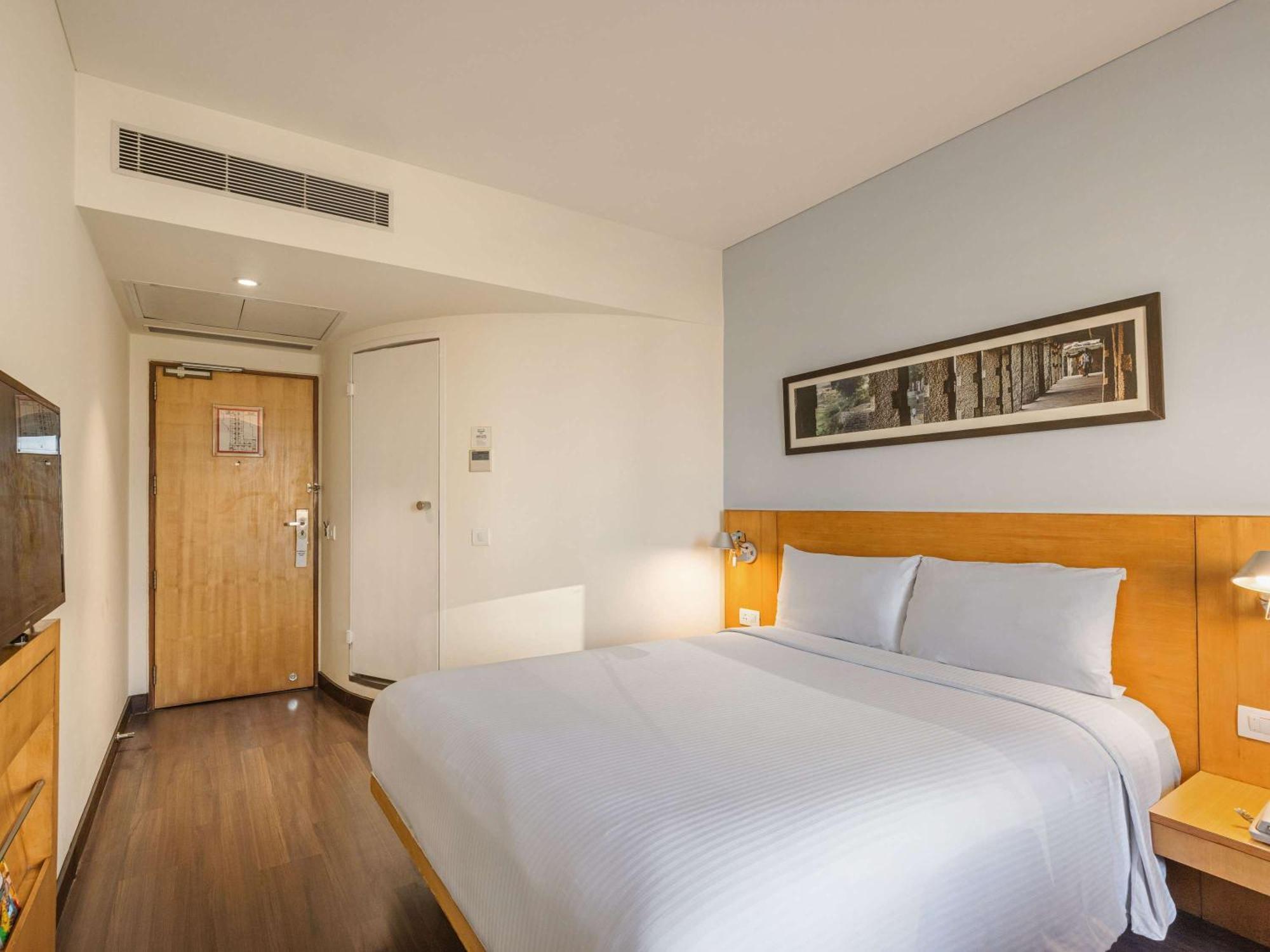 Ibis Bengaluru Hosur Road - An Accor Brand Hotel Kültér fotó